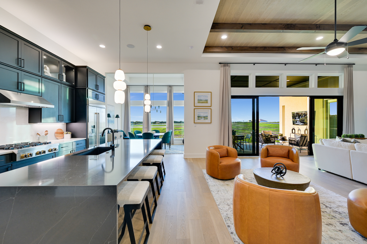 Interior image of a Giddens Home in the Hill Country II floor plan.